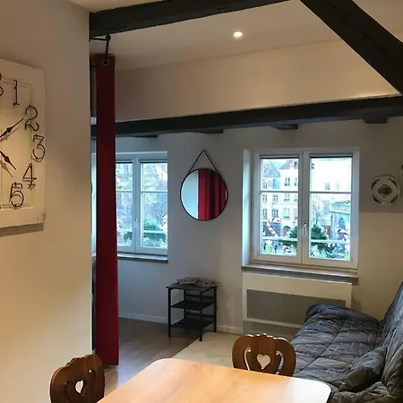 -bm Gretel-modern Duplex With Cathedral View Lägenhet *